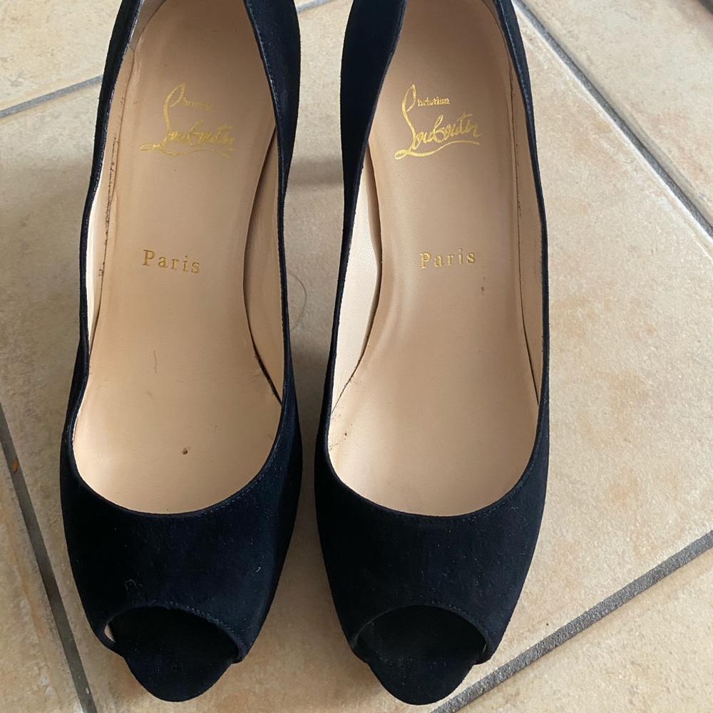 Very Prieve 90 Suede
